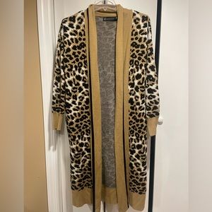 New York &Company Gently Worn Leopard Print Duster Cardigan Size XS.